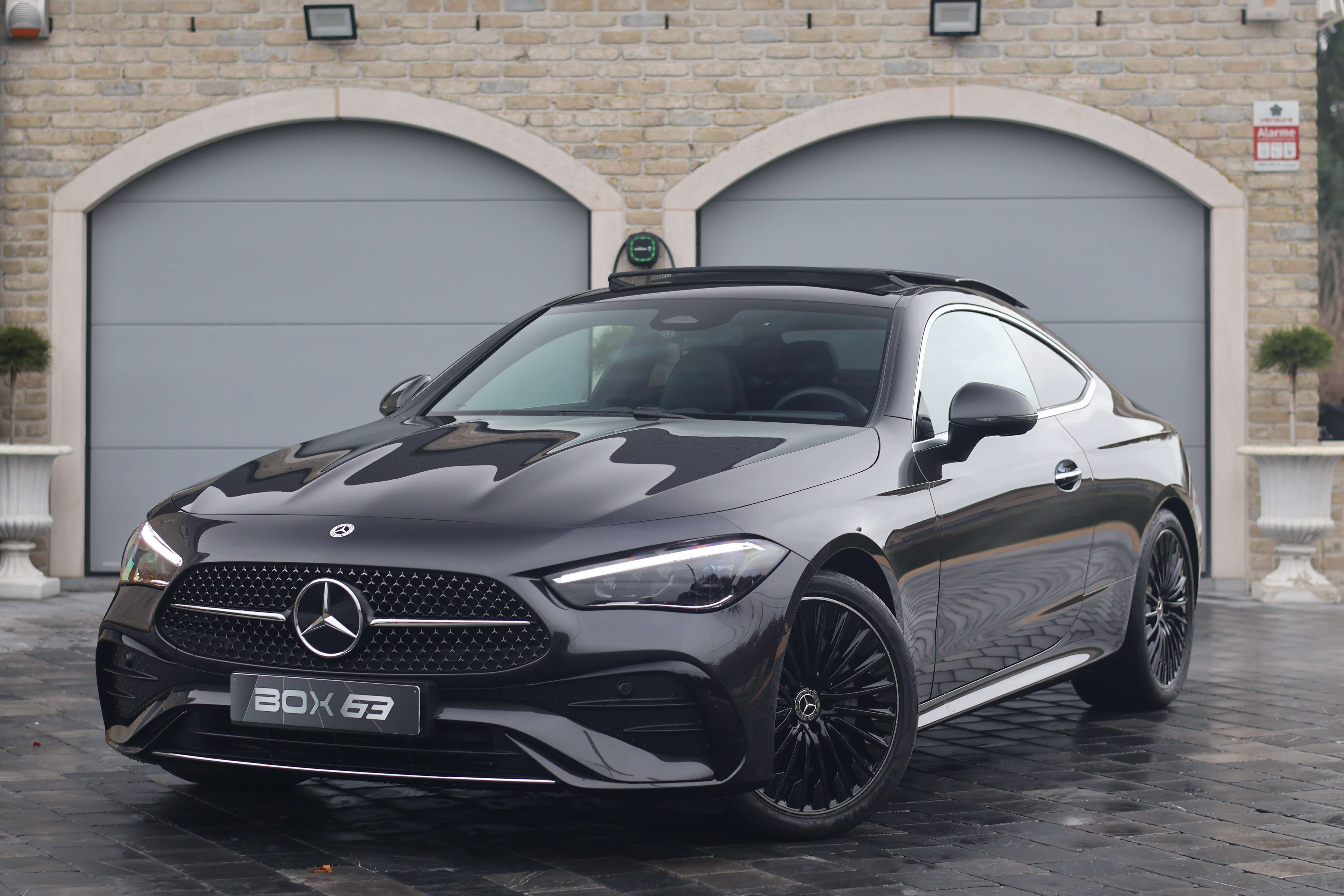 Mercedes-Benz CLE 180 - image 1